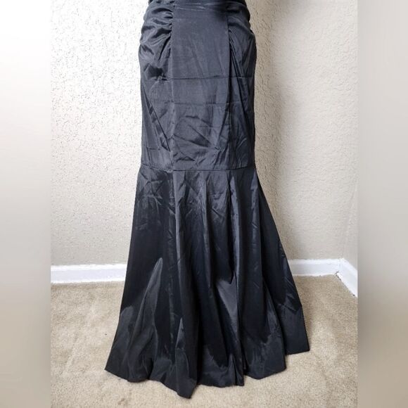 Xscape By Joanna Chen Strapless Ruched Long Mermaid Dress Black Size 8 - Picture 4 of 8
